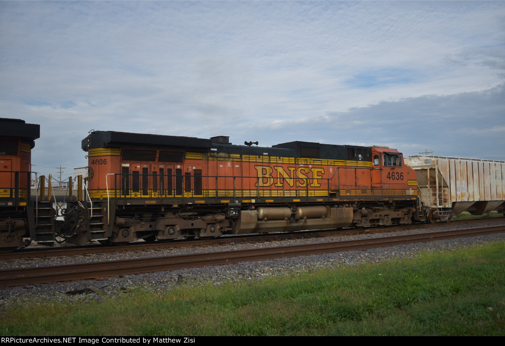 BNSF 4636